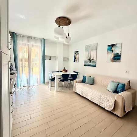 For 6 People Near The Sea *