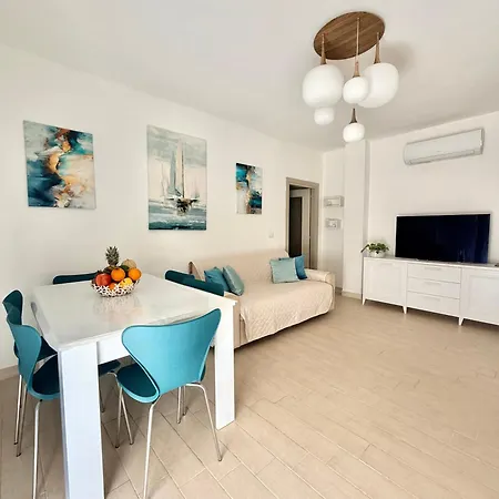 Nyaraló For 6 People Near The Sea